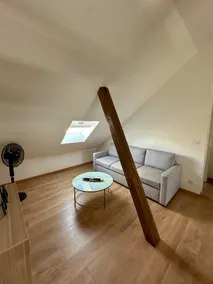 Fully equipped 2-bedroom apartment near Station & Center - Tram on foot - Image 2