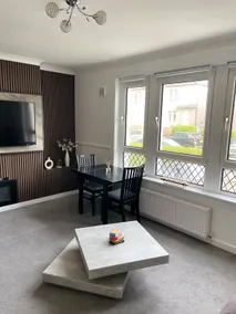 Luxury House in Glasgow - Image 4