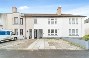 Luxury House in Glasgow - Image 2