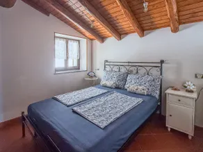 Casa Romeo: Cozy Nest with Panoramic Views - Image 2