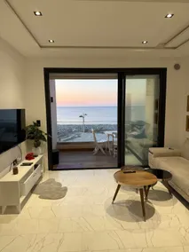 Panoramic apartment by the sea - Image 2