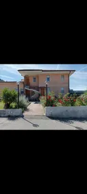 apartment in villa - Image 3