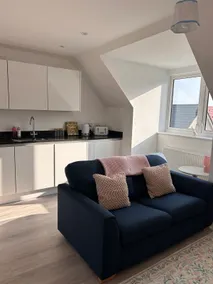 The Peaceful Penthouse by the beach - Image 2