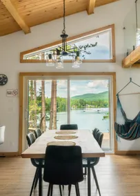 Chalet Le Tombeur | Spa | Lake | Kayaks | View - Image 4