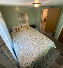Cozy Country Cabin - Image 4