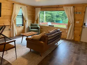 Cozy Country Cabin - Image 2