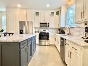 Luxury 4BR Home/Gated Parking/ Fast Wifi/Pool - Image 2