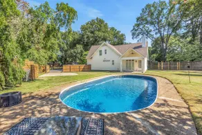 Luxury 4BR Home/Gated Parking/ Fast Wifi/Pool - Image 4