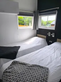 Chalet for 4, 2 bathrooms and wifi. - Image 2