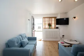 2, East Farm Cottages - Image 4