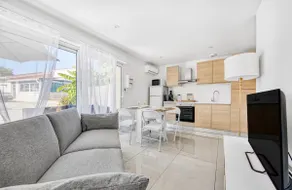 N•2 Estate between castles and beaches - Image 2
