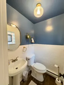 Sunny Northside Duplex with Free Parking - Image 5