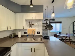 Sunny Northside Duplex with Free Parking - Image 3