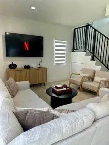 Spacious Family Home Near the Florida Keys - Image 3