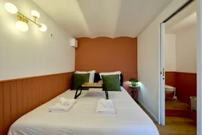 Le Petit Cocon, Hotel Style Ideal for Professionals or Couples - Image 5