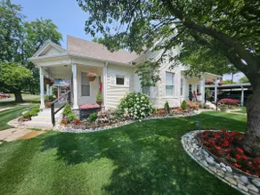 That House on 8th Street - Image 3
