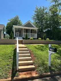 Convenient, Comfortable, & Pet Friendly! - Image 2