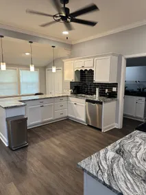 Convenient, Comfortable, & Pet Friendly! - Image 3