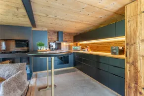 Heidi's Hideout - Private historic chalet by Heiti Gstaad - Image 4