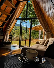 Romantic Chalet with Hot Tub and Fireplace / Itaipava - Image 5