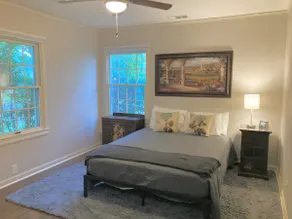 Brookside Gem |Walk to Gathering Pl + Discovery Lb - Image 4