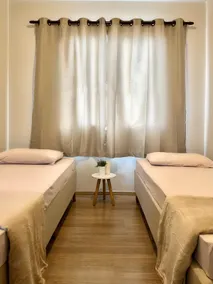Nice apartment near the airport with garage - Image 2