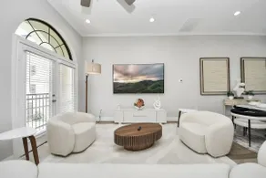 Korah Exquisite luxury Home In The Galleria Area. - Image 4
