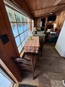 Hidden Pines Cabin - Image 2