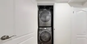 Modern & Private 2BR Suite - Image 4