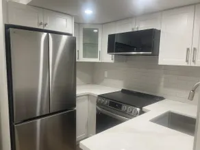 Modern & Private 2BR Suite - Image 2