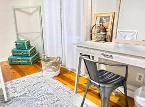 PRIVATE Cleveland St. Cottage~Walk Folsom Village - Image 4