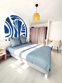 Santorini Epinal Getaway (Air Conditioned) - Image 3