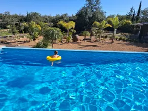 Almond Lodge - Image 2