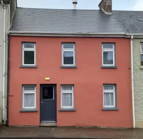 Cosy three bedroom house in Ballingarry Limerick Near Adare - Image 2