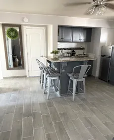 COZY-2BD HOUSE 2 Min 2 Kern hospital Private Entry - Image 2