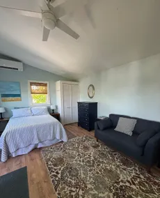 Cozy Midcoast Efficiency Apt - Image 2