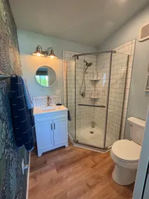 Cozy Midcoast Efficiency Apt - Image 3