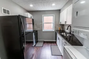 Extended Stay 2 bed Suite in Kettering - Image 5