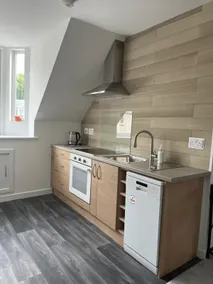 Upper Mill Apartment - Image 3