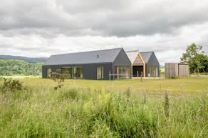 Upper Lochlane, Modern Barn and Winter Garden - Image 2