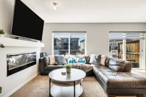 3BR w/ 2 King Beds & AC | Near YEG & South Common - Image 2