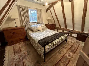 Beautiful Cottage opposite Hedingham Castle! - Image 2