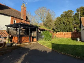 Beautiful Cottage opposite Hedingham Castle! - Image 4