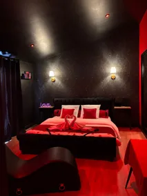 Le Love des Monts / Jacuzzi / Romantic night - Image 3