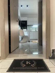 KLEOPATRA'S Luxury Suite - Image 4