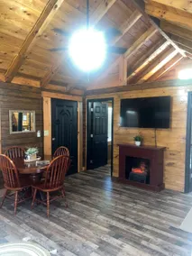Couples Retreat• Fireplace• Hot Tub• - Image 2