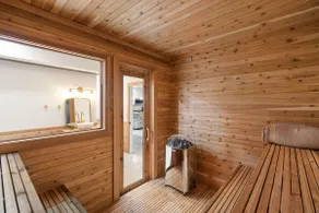 8ft Ceilings Basement Sauna Retreat - Image 2
