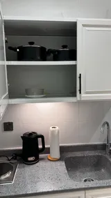 Luxury apartment | Smart entry and prime location - Image 4