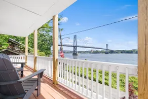 Hudson Escape W Hot Tub Bridge View - Image 5