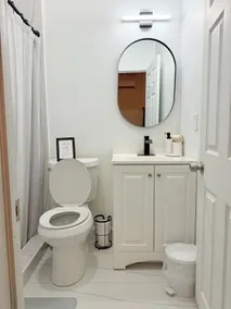 Comfy studio (Private Entrance) - Image 4